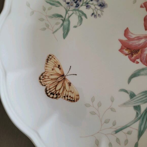 Lenox Butterfly Meadow Fritillary 11" China Dinner Plate Scalloped Edge - Picture 3 of 6